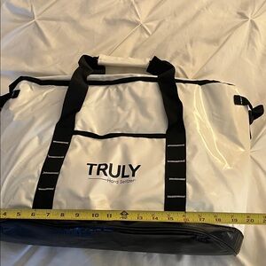 New TRULY bag cooler
